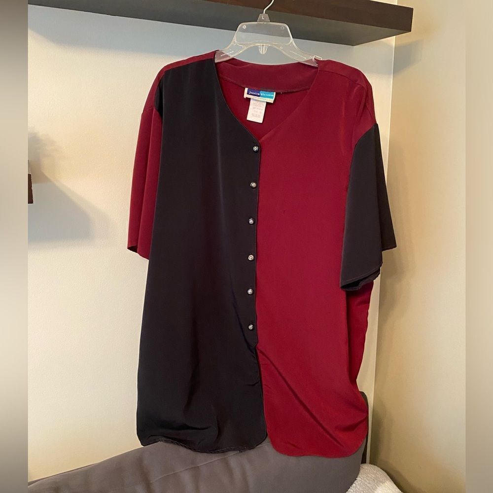 Vintage Maroon and Black Button Up Abstract 80s Shirt Size 22